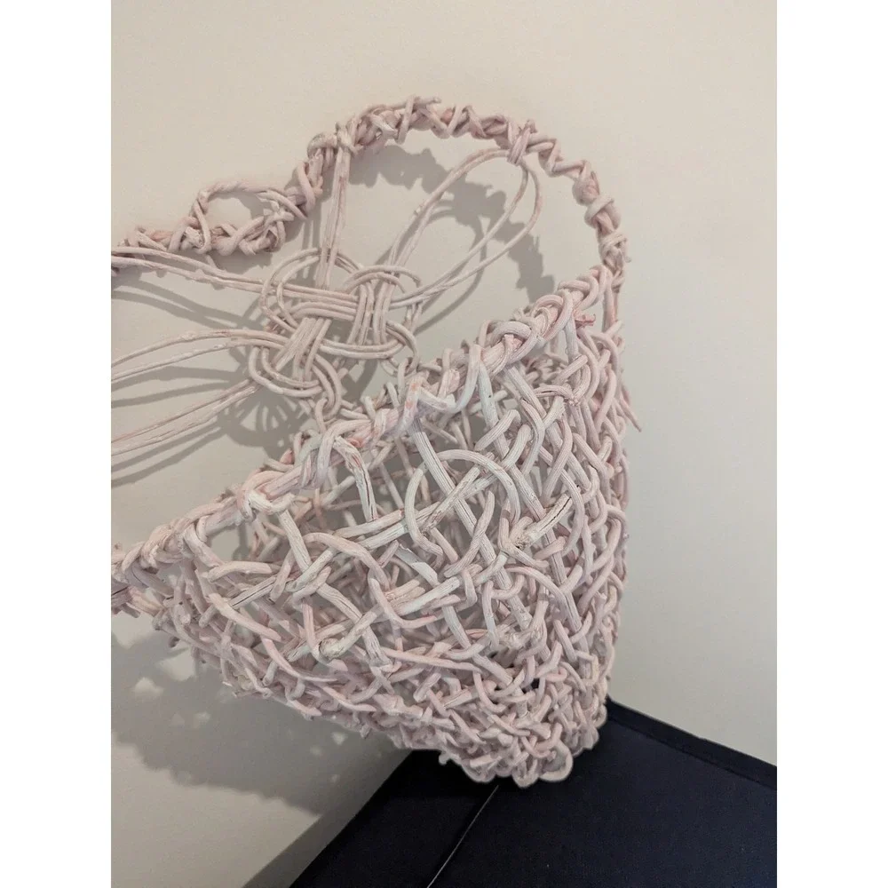 Heart Shaped‎ Wicker Wall Basket Light Pink Decorative Hanging Organizer 14x13x5